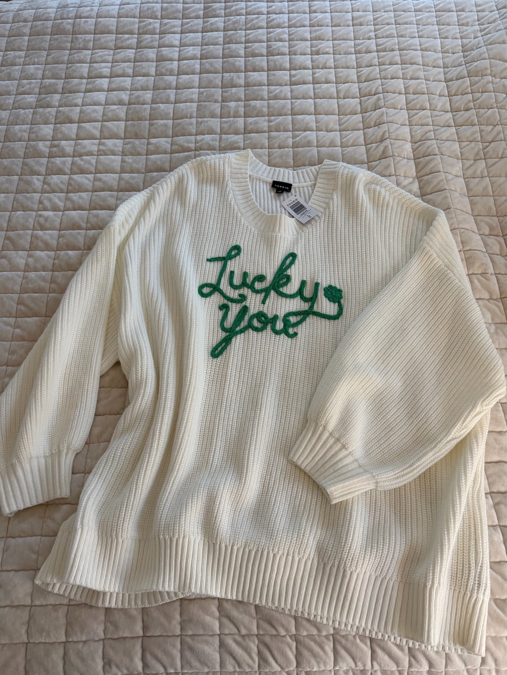 NWT Torrid Crewneck Sweater with Green 'Lucky You' Script